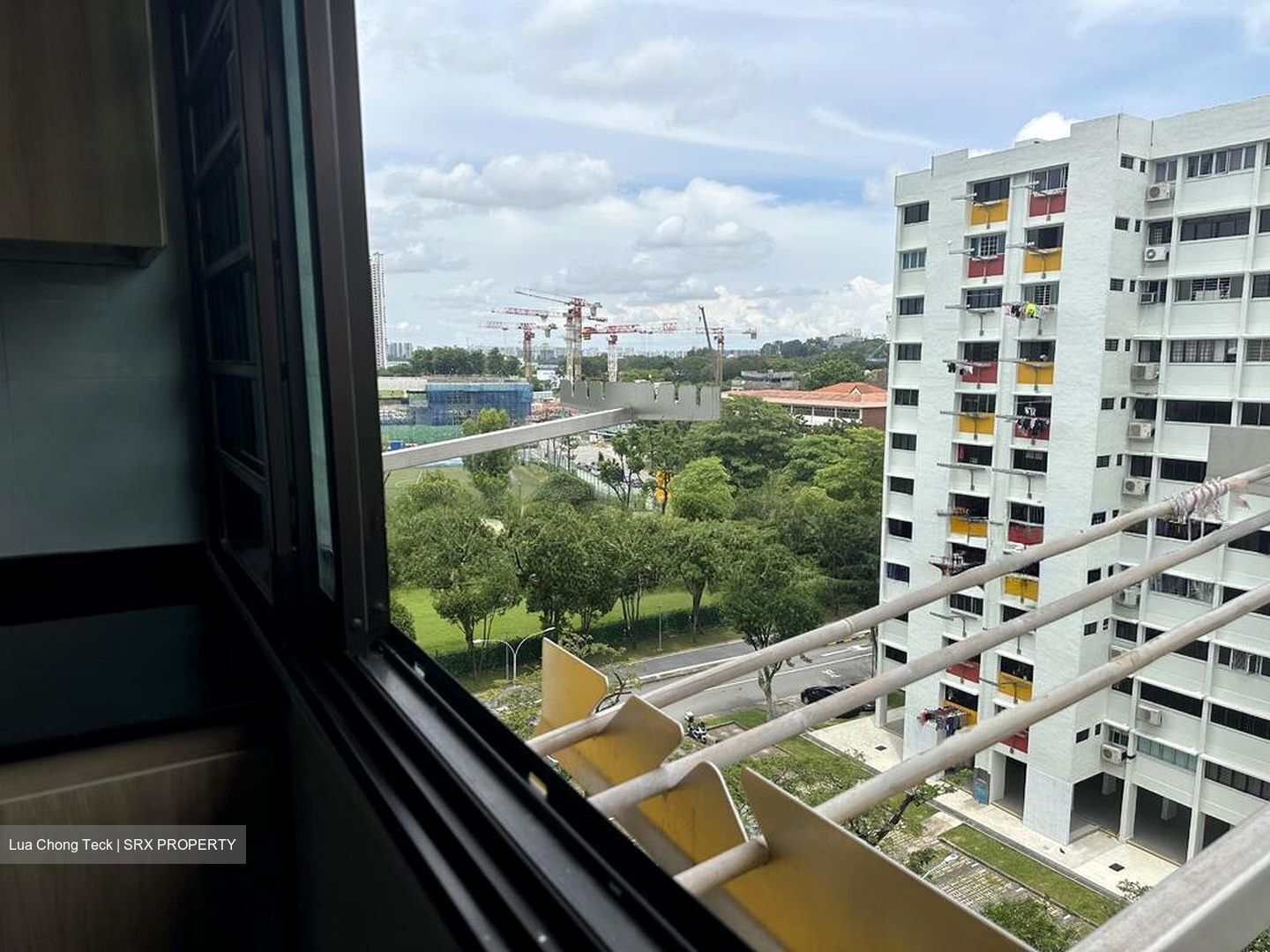 Pandan Gardens thumbnail photo